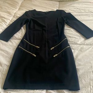 Express fitted dress with zipper detail